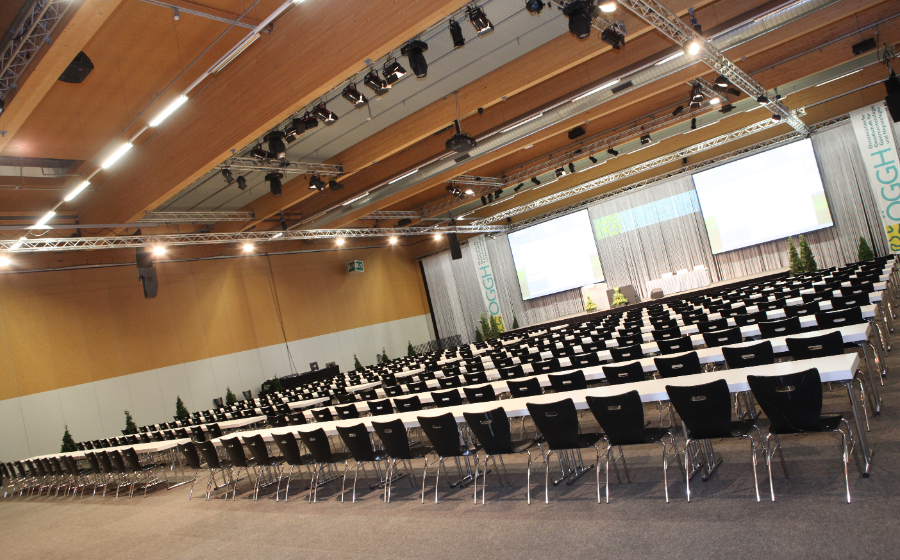 Kongress in Messehalle 21